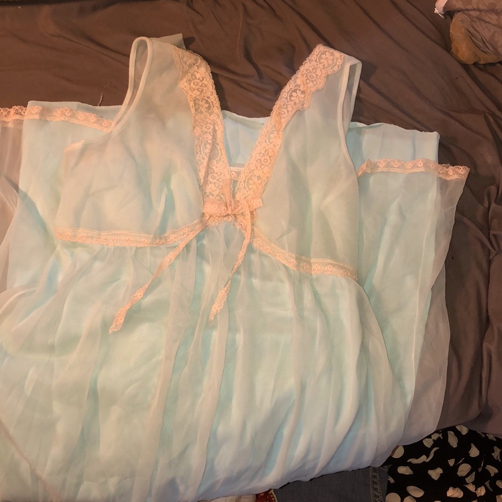 Vintage nightgown